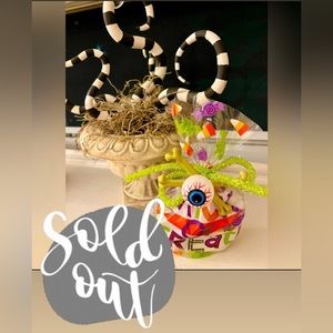 BUILD A MONSTER, Halloween Treat Bags, Playdough Favor Kits